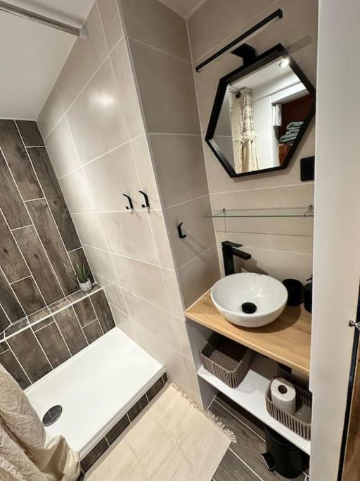 Appartement Duplex Lumineux à Nantes Extérieur photo